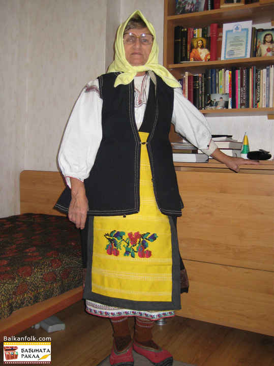 Bulgarian costume from Malchika village, Pleven Region