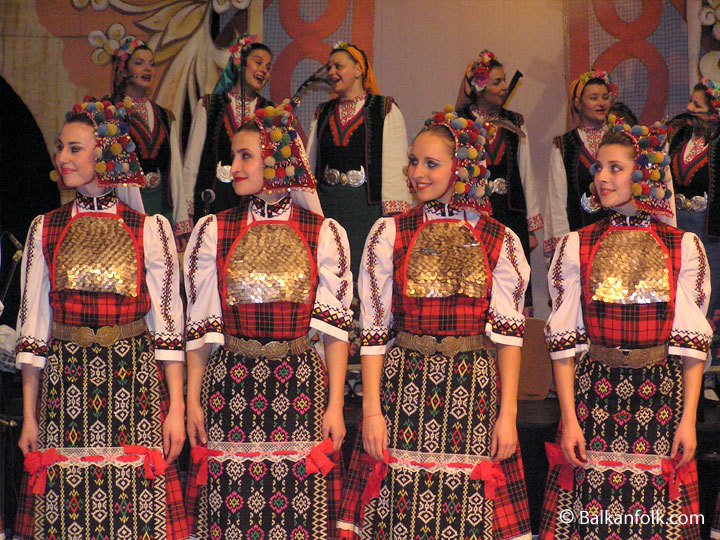 Erkechki dance - “Filip Koutev” Bulgarian National Folklore Ensemble