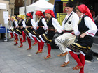 Български танци в изпълнение на "La Ronde Folkloriquе" за деня на Европа в Лион, Франция.