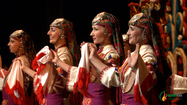 "Шарена гайда", танц на Ивайло Иванов, изпълнява Ансамбъл "Филип Кутев" 