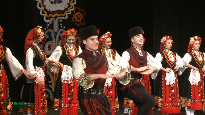 "Хасекийски танци" - Професионален фолклорен ансамбъл „Странджа“, Бургас