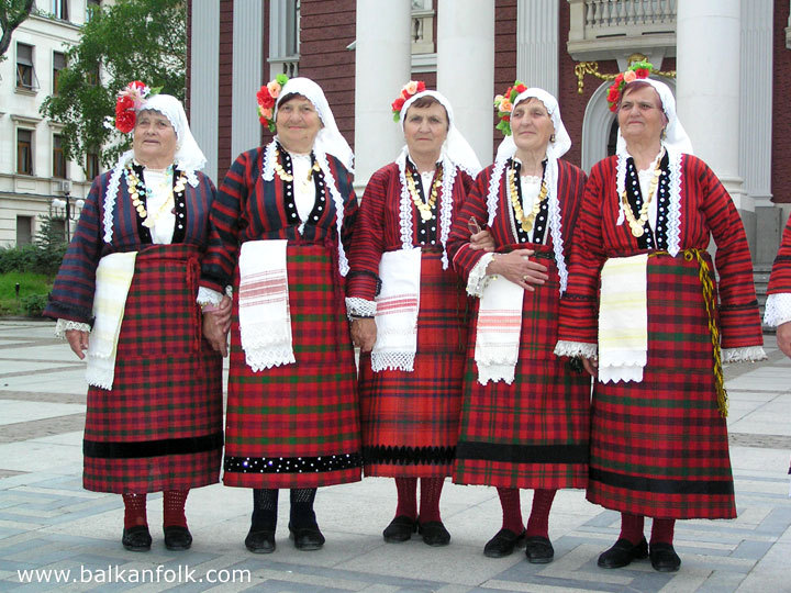 Група за автентичен фолклор от село Сталево 