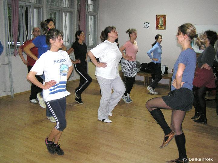 Школа за народни танци на ансамбъл "Балкан", София
