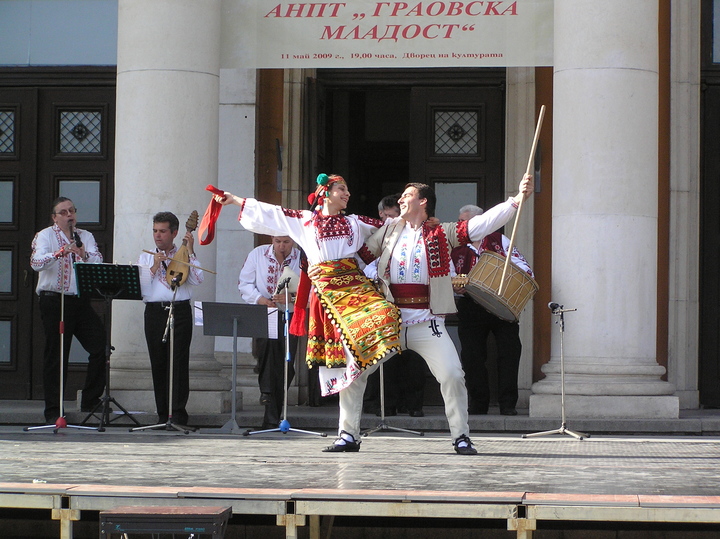 "Северняци" - Ансамбъл "Зорница"