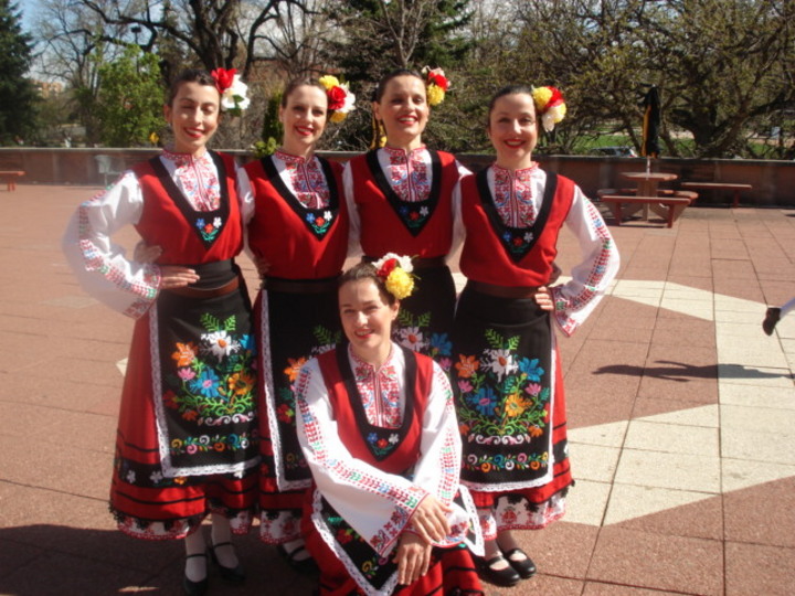 Adult dance group again