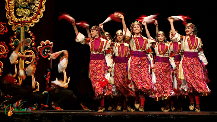Sharena gayda - National Folklore Ensemble Philip Kutev, Bulgaria