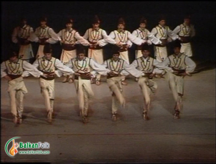 Folklore Ensemble Pernik - Mazhki graovski tants, choreography: Metodi Kutev