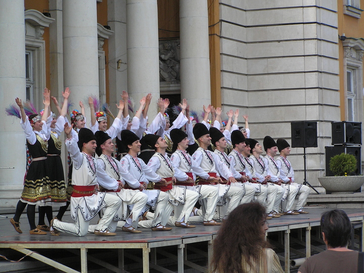 Folklore Ensemble "Zornitsa - Sofia 