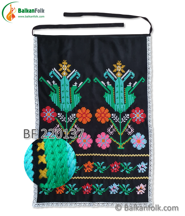 Traditional Bulgarian apron from Region of Thrace with embroidery BF 220137