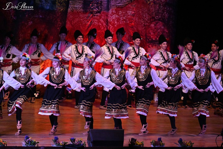 Women's and men's costumes (Shoppian Region) made for the Zornitsa Student Ensemble. Photo: Slavina Lukanova