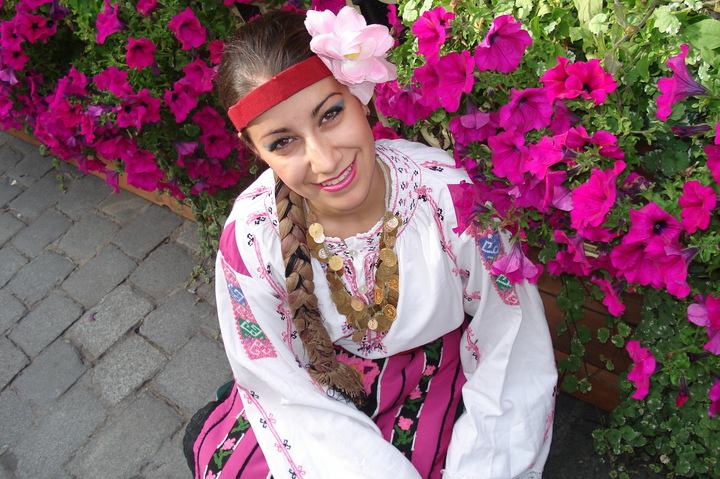 Bulgarian folk dancer - Ralitsa